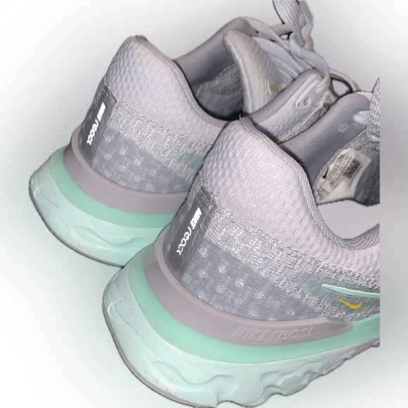 Nike FlyKnit 3 React Infinity Run Street Running Shoes Mint Pure Platinum Foam 7 - Picture 7 of 12